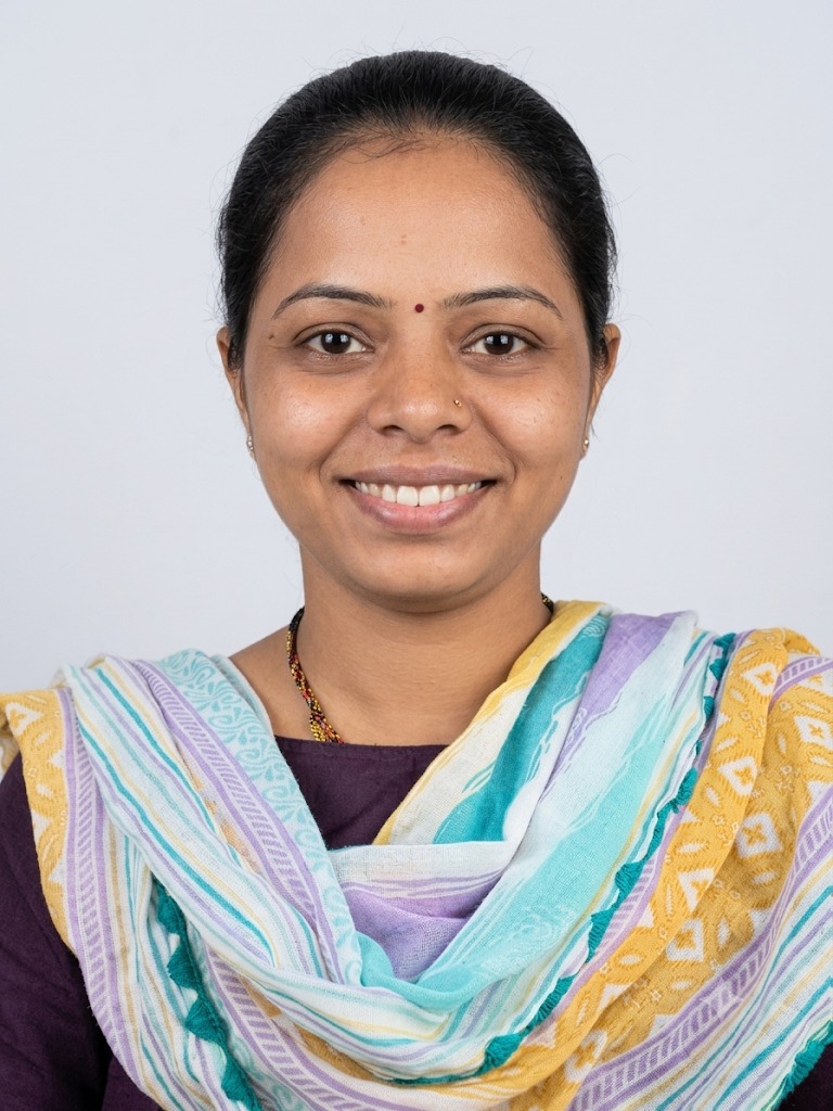 Neelam vikas patil - Part time Cleaner and Cook in Kopar Khairane Navi Mumbai, in Navi Mumbai